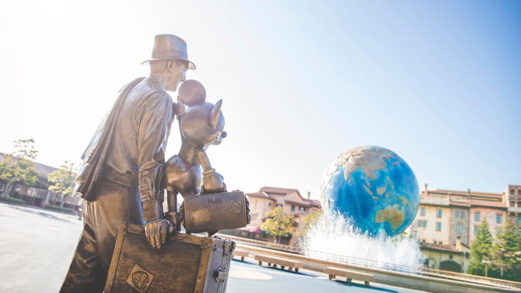 ディズニーシーが日本だけにある理由