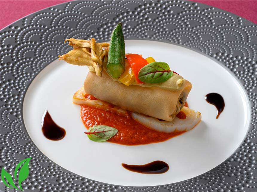 野菜と豆のポーピエット、トマトソース