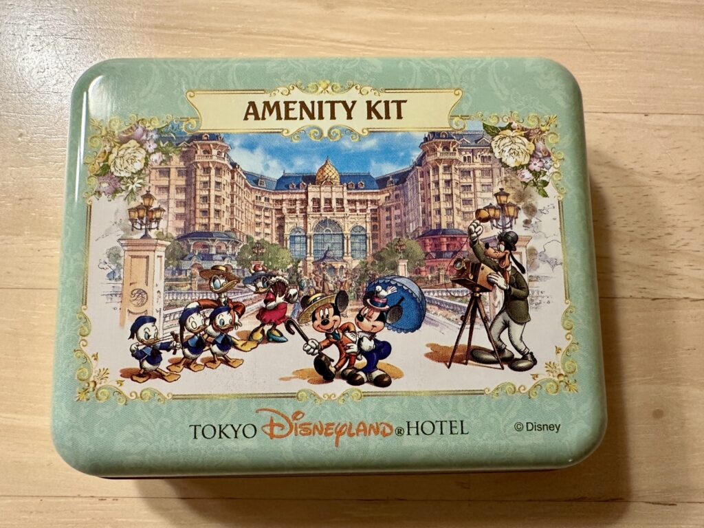 ディズニーランドホテルのアメニティーキット缶