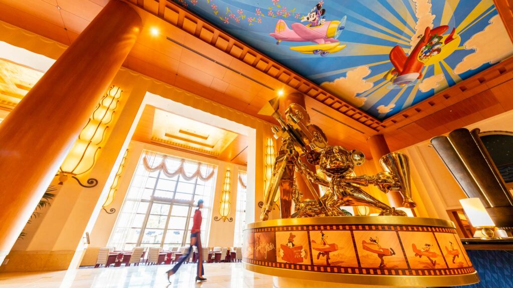 ディズニーシーにハッピーエントリーできる一番安いホテルは？