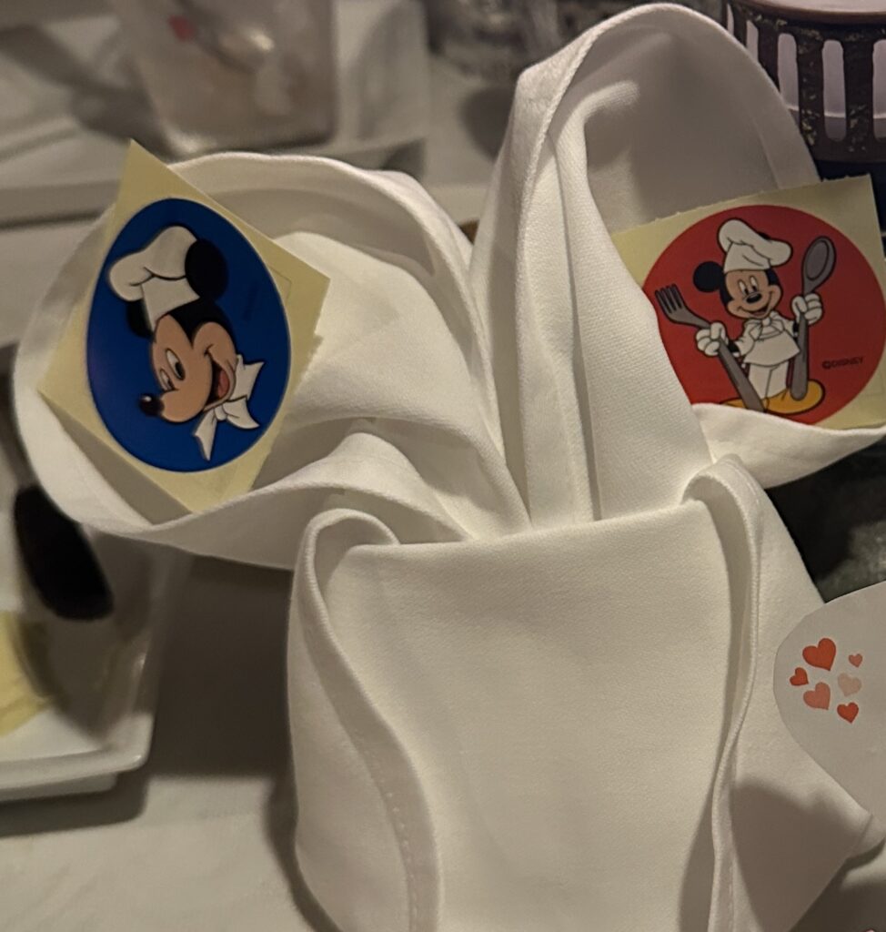 ナプキンで作ったミッキー