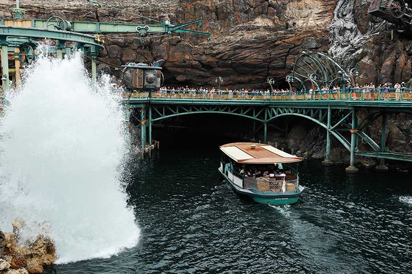 トランジットスチーマーライン