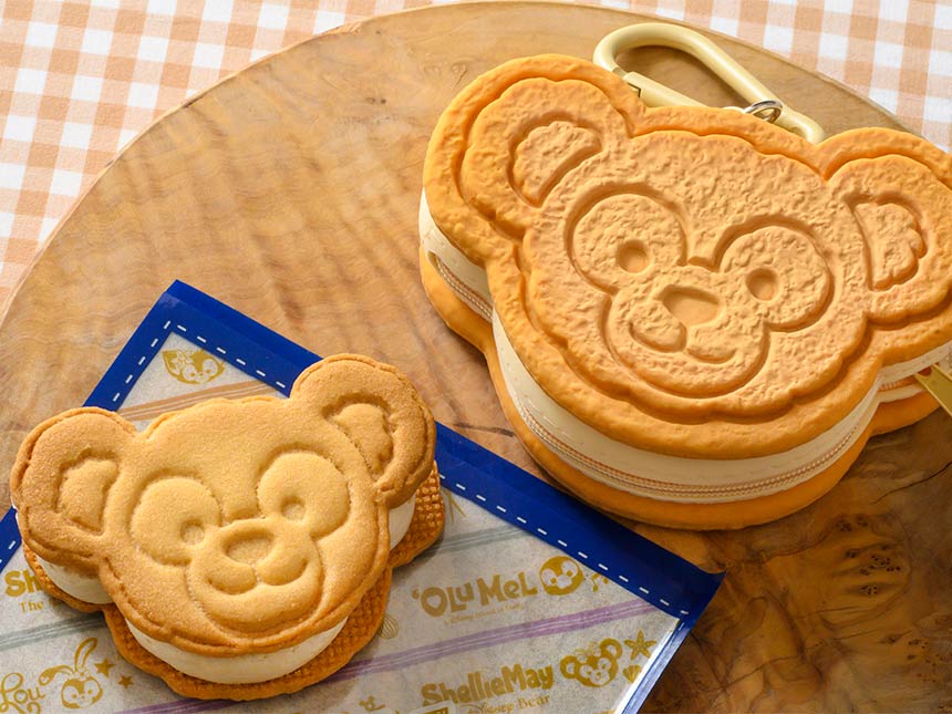 ダッフィークッキーサンド(キャラメルクリーム)