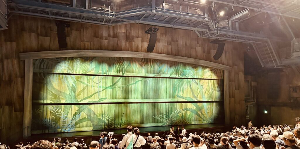 2025年8月の開始時間はいつだった？夏のショースケジュール（ドリームス・テイク・フライト）