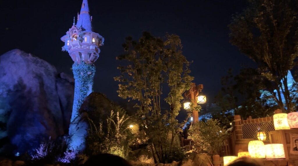 おすすめの座席と写真撮影のポイント（ラプンツェルのランタンフェスティバル）