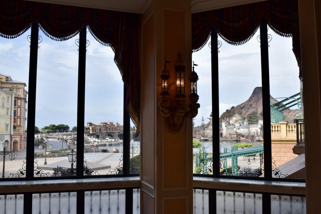 ランチやビュッフェのレストラン予約はいつからか解説（ディズニーシー・ホテルミラコスタ）