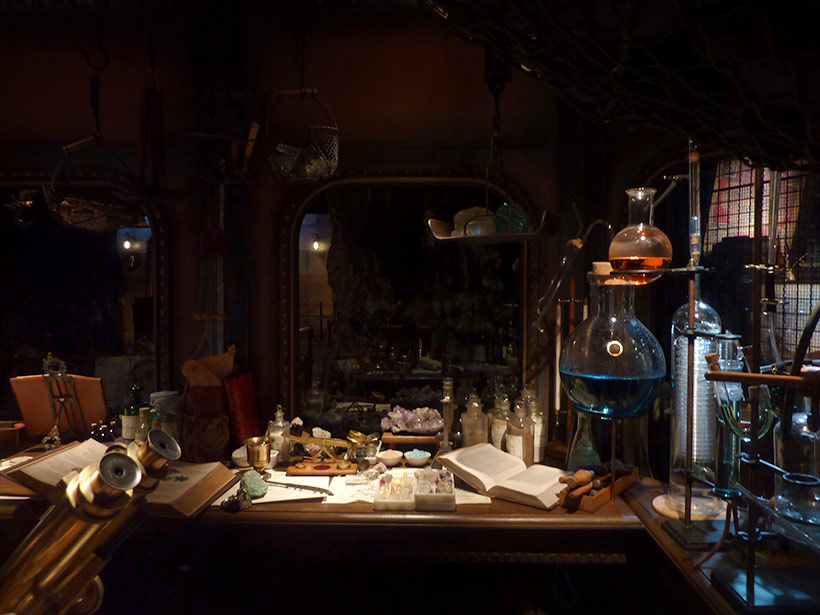 ディズニーリゾート屈指のスリルと地底の魅力（センターオブジアース）