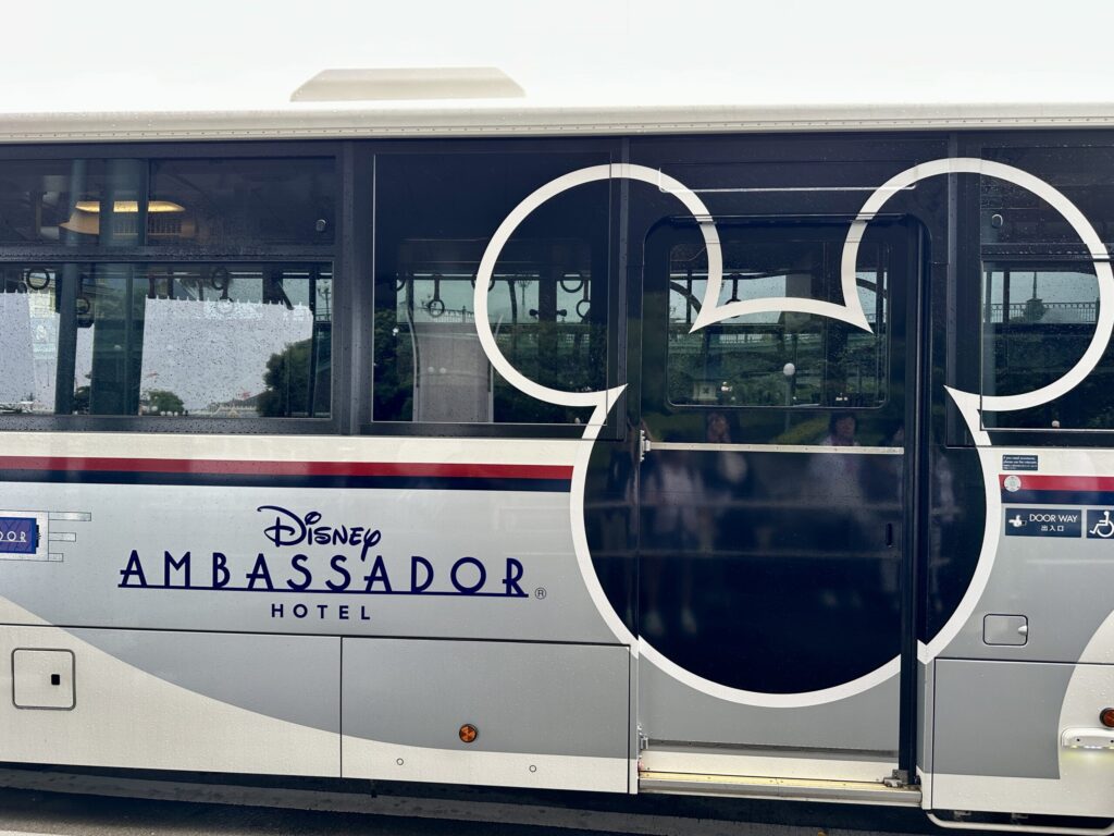 ディズニーアンバサダーホテルと東京ディズニーリゾートを結ぶシャトルバス